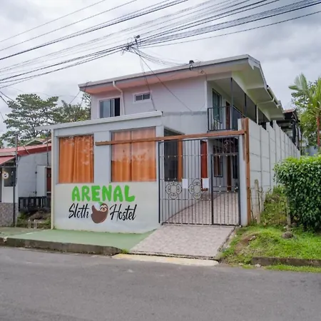 Arenal Sloth Hostel-3